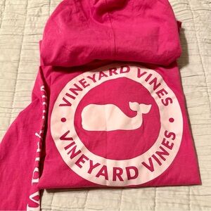 EUC Women’s Vineyard Vines Hooded Long Sleeve Shirt with Front Pocket Detail